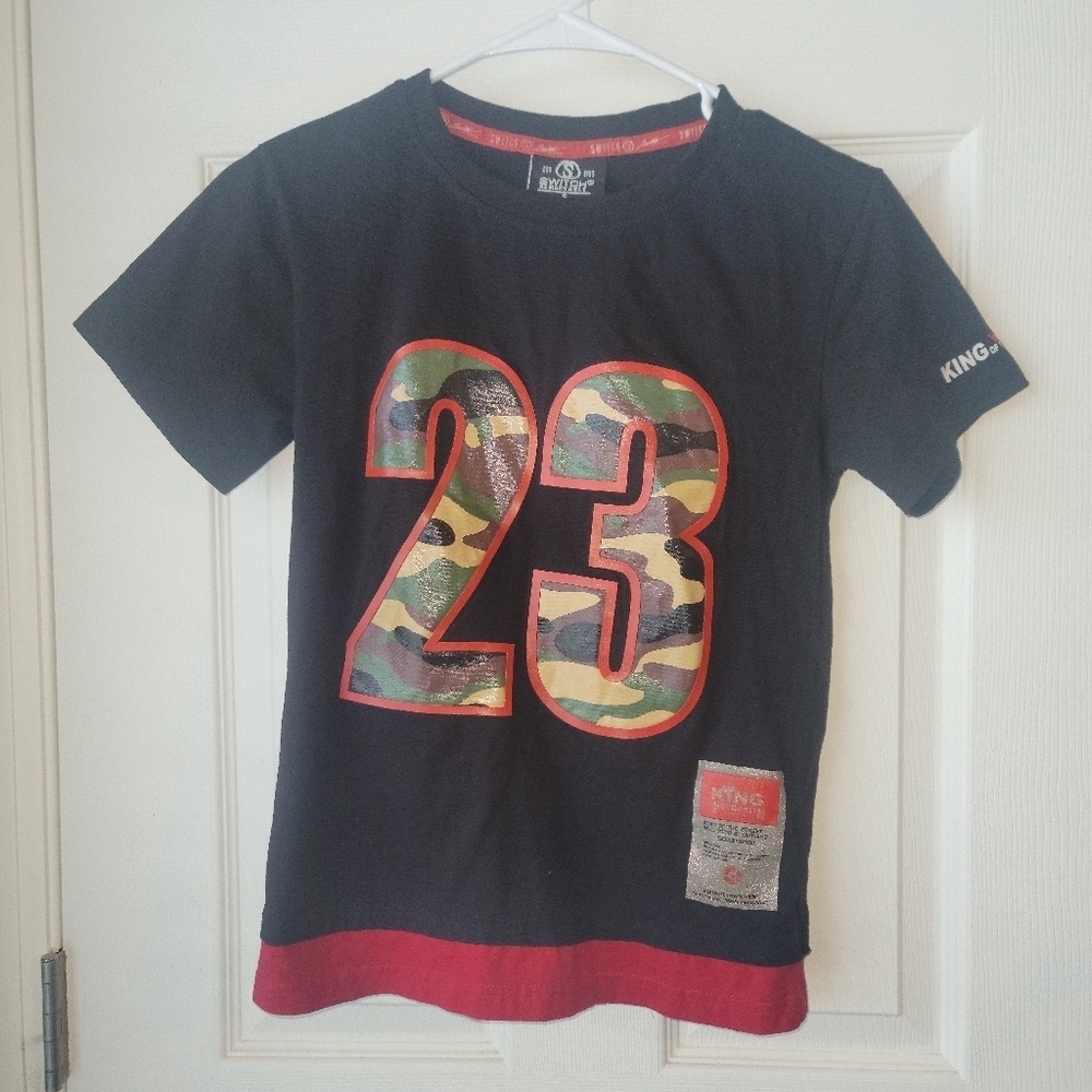 Kids Switch Remarkable Short Sleeve Crew Neck Red Unique Trim W/ Camo 23